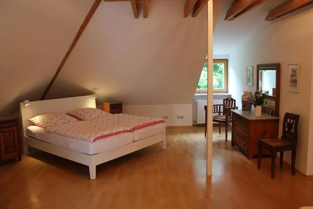 Grosse Wohnung Mit Dachterrasse In Starnberg 0*,  Germany